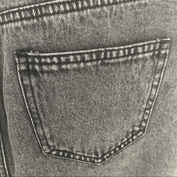 COPY - Denim skirt by ONLY - NEW with Tags 💖 Real nice classic style 🤍🖤 Quality🫰 - Picture 10 of 13